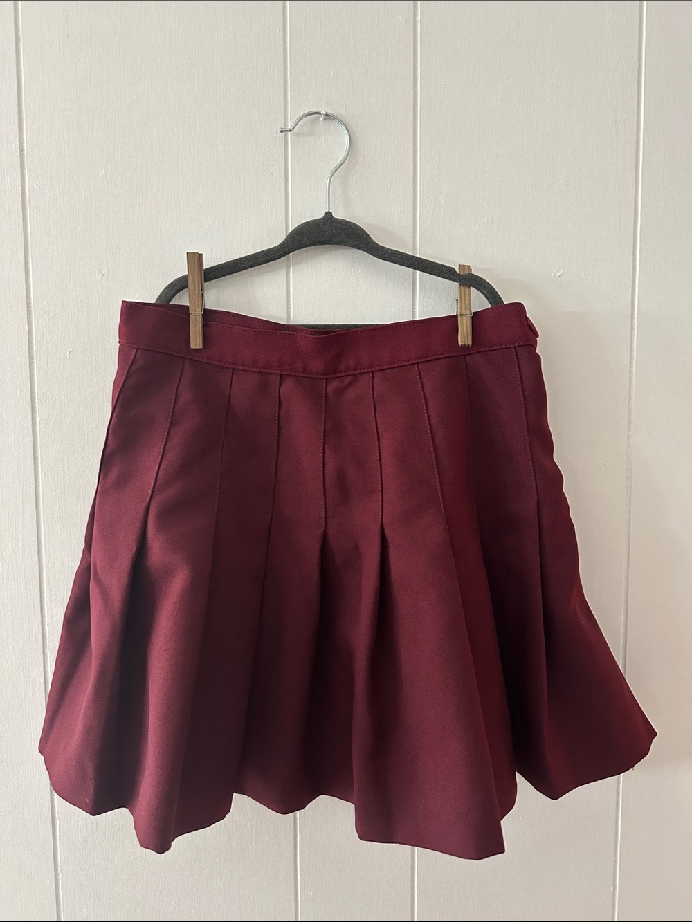 Girls American Apparel Pleated Skirt